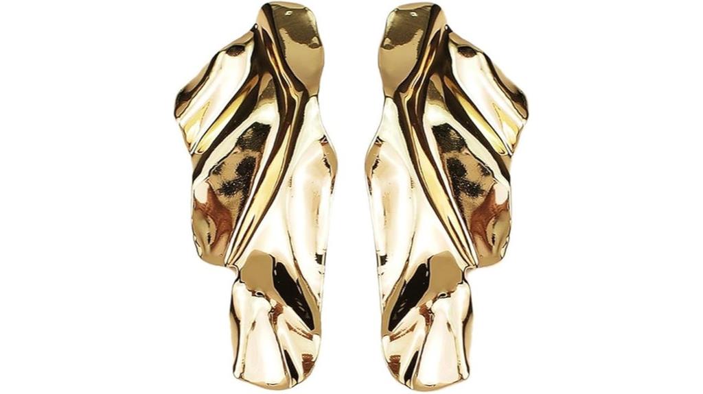 trendy minimalist leaf earrings