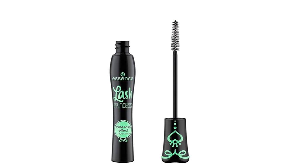 volumizing mascara with false lash effect